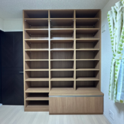 蔵書のための特注収納棚