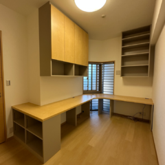 空き部屋を仕事部屋にするデスク収納